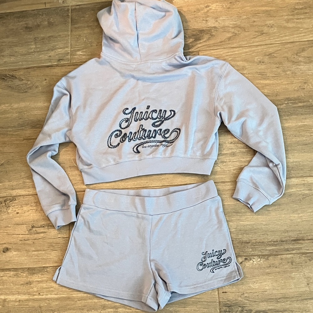 💙Juicy Couture 2-pc bling set Y2K style full-zip & shorts sz M NWT